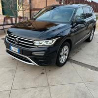 Volkswagen Tiguan Allspace 2.0 TDI 200 CV SCR DSG 