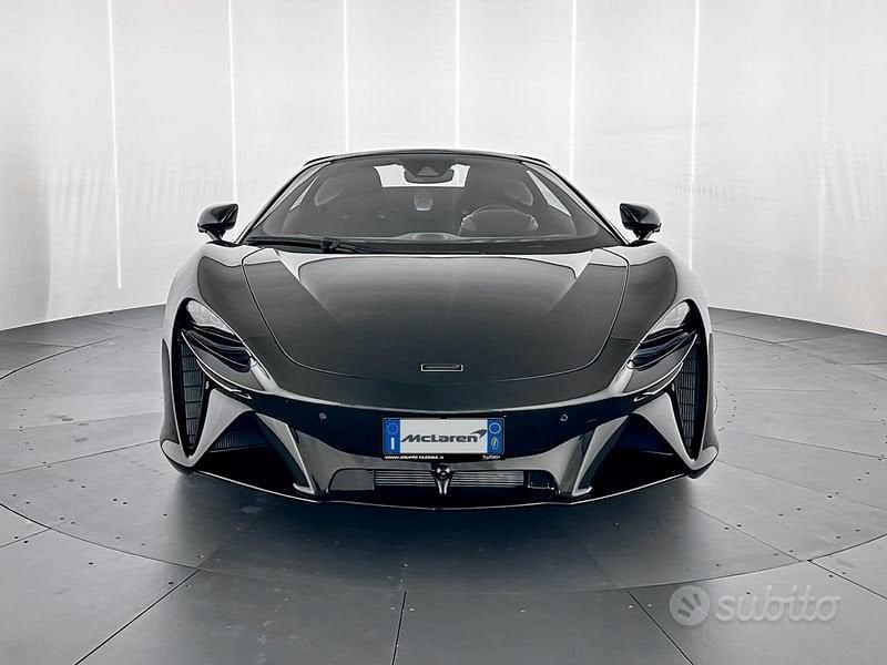 Mclaren Artura 2026 photo 2