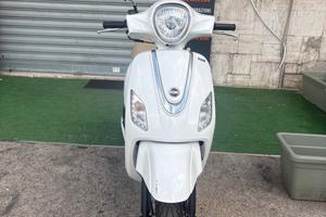 Sym Fiddle II 125 X ver prezz