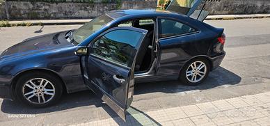 Mercedes c220 sportcoupe accetto scambi