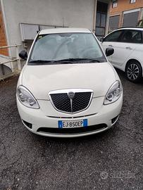 Lancia y 1.3 mtj 2011