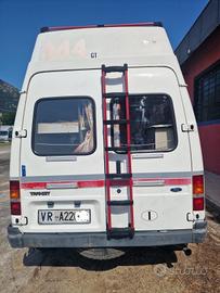 Vra22 camper puro Ford del 1992 in saldo