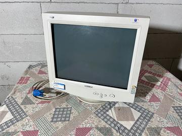Monitor a colori 17pollici Philips modello 107B30