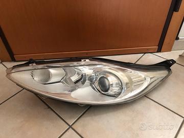 Fanale Ford Fiesta sinistro sx 8A61-13w030-CF