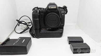 Canon Eos 5D MARK II con battery grip Canon BG-E6