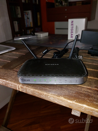 Netgear dgn 2000 modem Router wifi N