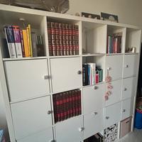 Libereria Ikea