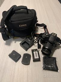 Canon EOS 1300D + accessori – kit completo
