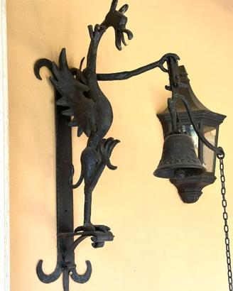 CAMPANELLO  da PARETE in STILE NEOGOTICO