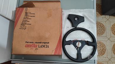 Volante Lancia Delta Evo Martini  nuovo