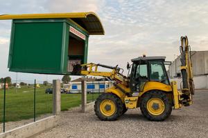 Terna new holland lb115