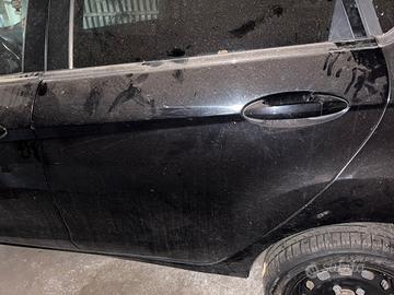 Portiera posteriore ford fiesta