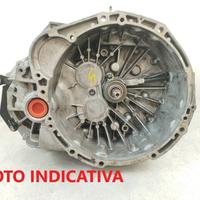 Cambio delle marce usato rev. Renault Trafic 3.0