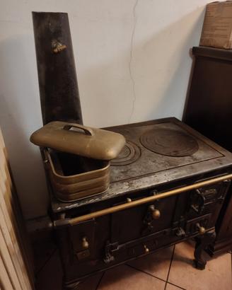 Cucina a legna d'epoca