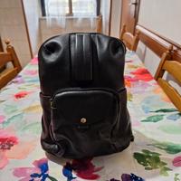 Zaino in vera pelle nera Modello vintage a sacchet