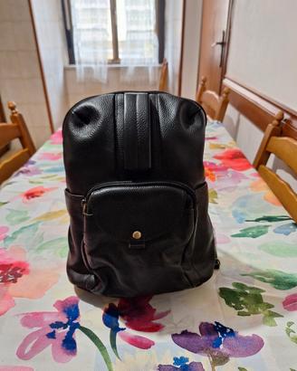 Zaino in vera pelle nera Modello vintage a sacchet