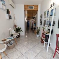 Agenti e creativi: offriamo postazione gratis