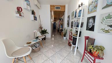 Agenti e creativi: offriamo postazione gratis