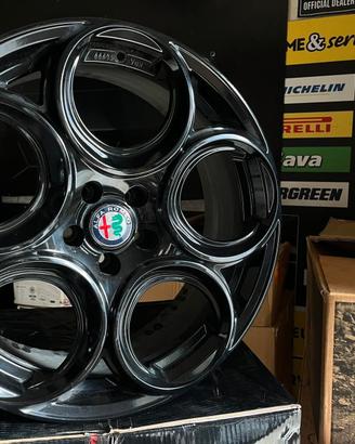 CERCHI IN LEGA ALFA ROMEO 20'' PER STELVIO