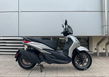 Piaggio Beverly 400