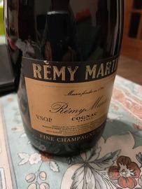 Champagne Cognac Remy Martin vintage