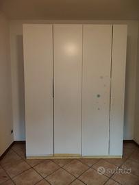 Armadio Ikea usato accettabile