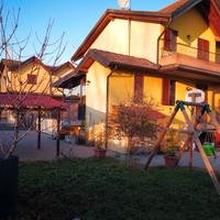 Villetta a schiera di testa