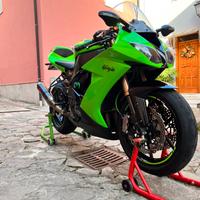 Kawasaki Ninja ZX-10R 2009 accessoriata