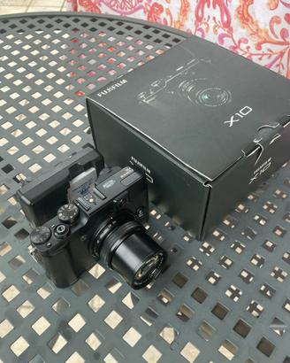 Fujifilm X 10