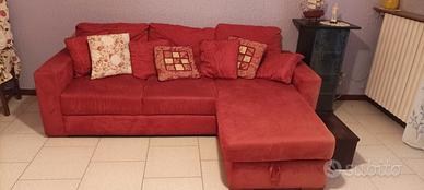 Divano letto con penisola e contenitore