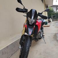 Aprilia dorsoduro 750cc 2010