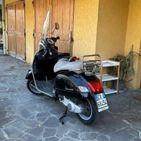 Vespa 250 GTS