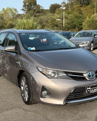 Toyota Auris Touring Sports 1.8 Hybrid Lounge