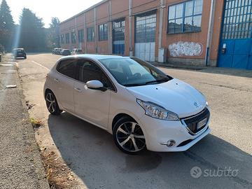 Peugeot 208 Allure