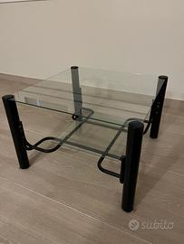 Tavolino in vetro di design