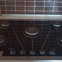 Piano cottura a gas electrolux