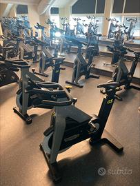 SET 5/10/15  PZ TECHNOGYM BIKE SPINNING CONNECT