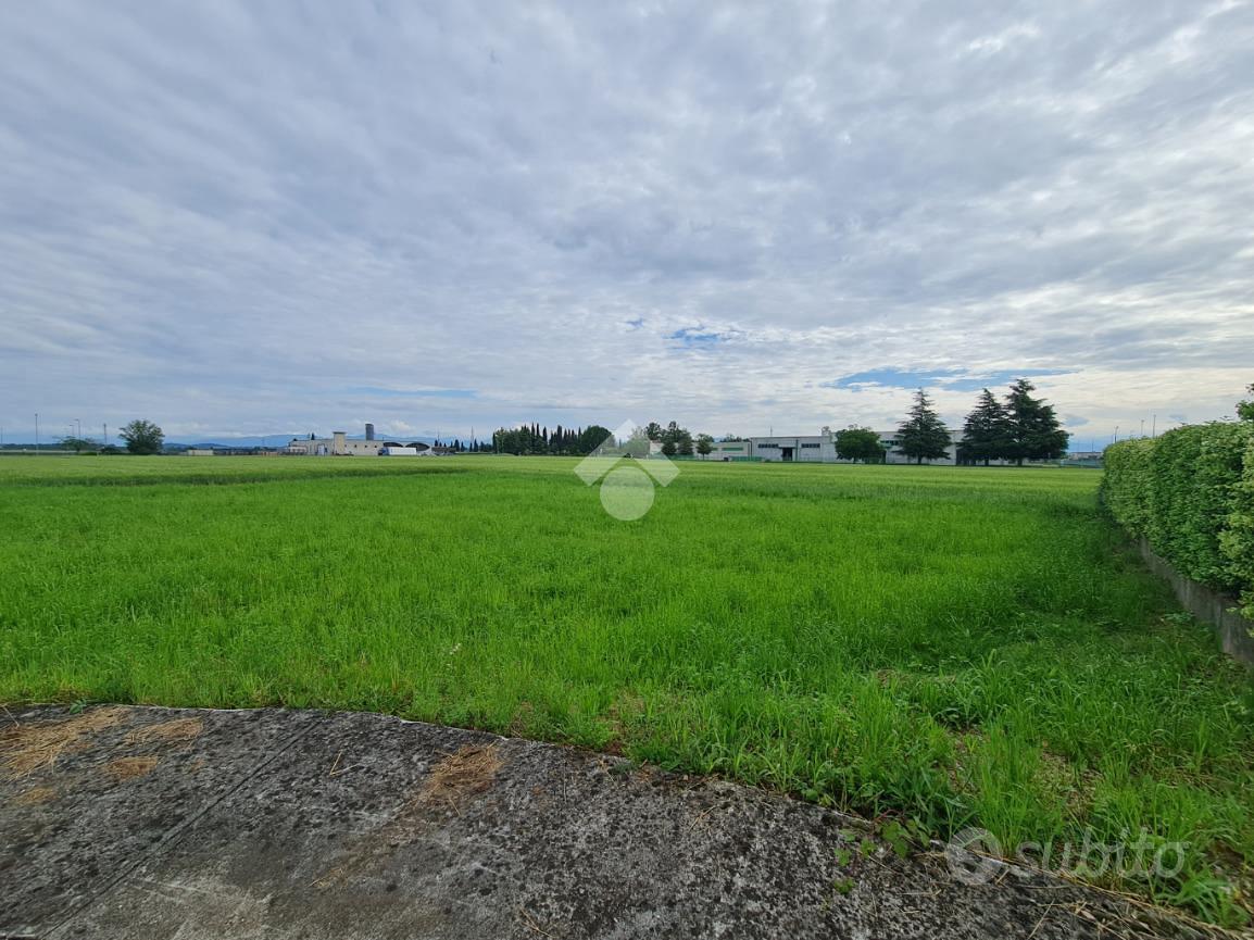 TER. RESIDENZIALE A CHIOPRIS-VISCONE - Vista 4
