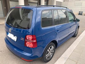 Volkswagen Touran 1.4 TSI ecofuel DSG - 7 posti