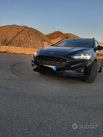 Ford Focus 1.5 Tdi ecoblue 120cv ST LINE