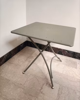 Tavolo quadrato pieghevole Emu(mod. Pigalle 76x76)