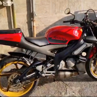 Aprilia tuono 125