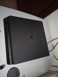PLAYSTATION 4 slm + giochi 