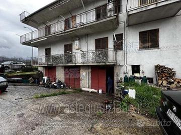 Box/Posto auto Acerno [A4293505]