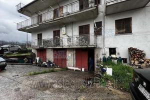 Box/Posto auto Acerno [A4293505]