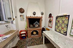 CASA INDIPENDENTE A MONTEFIASCONE