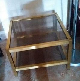 Tavolino in vetro e metallo