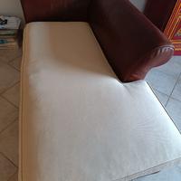 Sceslong divano in pelle