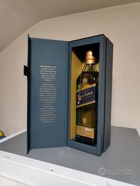 Whisky blue label 0,70 cl con custodia