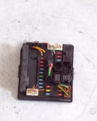 Body computer Nissan Qashqai 1 serie 1.5dci 2011